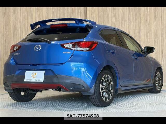 Mazda DEMIO 2015-11 7391974-19