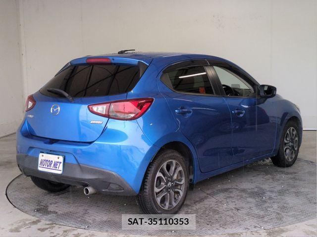 Mazda DEMIO 2015-08 7391987-1