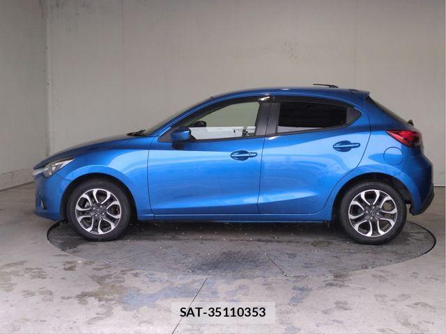 Mazda DEMIO 2015-08 7391987-21