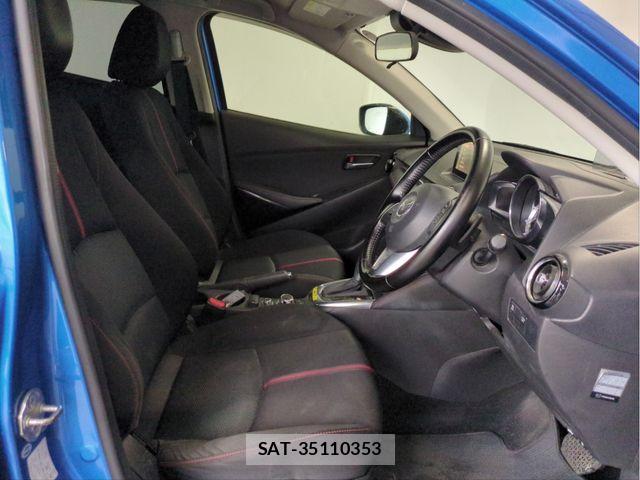 Mazda DEMIO 2015-08 7391987-27
