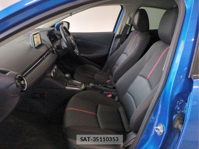 Mazda DEMIO 2015-08 7391987-3