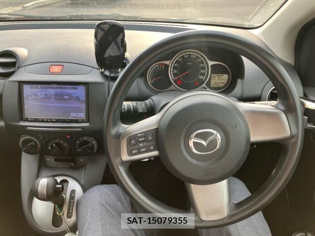 Mazda DEMIO 2011-08 7391983-15