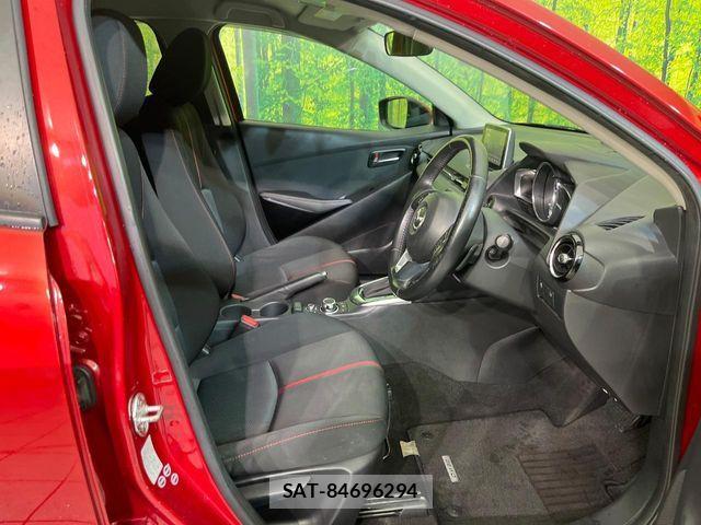 Mazda DEMIO 2015-09 7391973-8