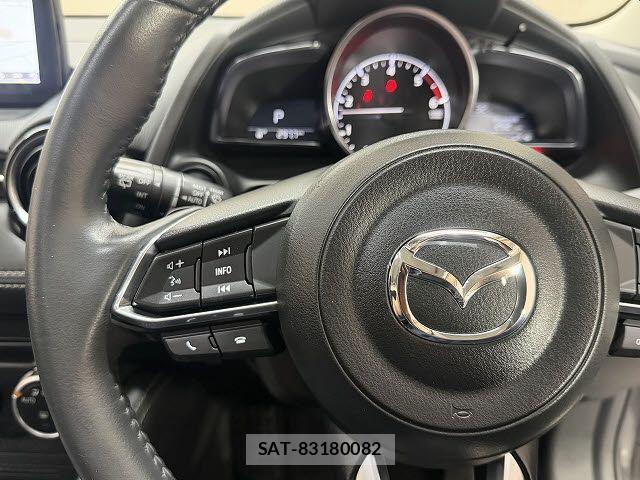 Mazda DEMIO 2018-03 7391971-13