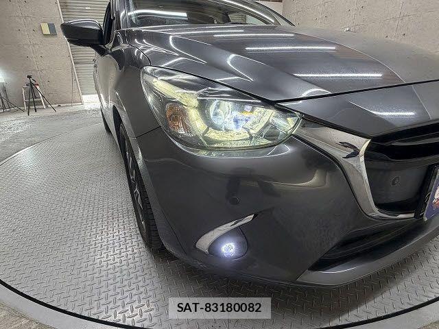 Mazda DEMIO 2018-03 7391971-3