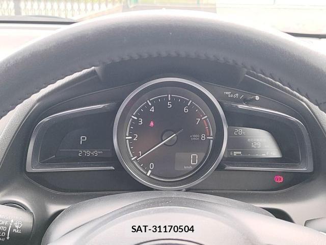 Mazda DEMIO 2018-04 7454028-28
