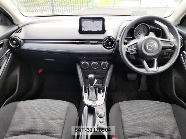 Mazda DEMIO 2018-04 7454028-2