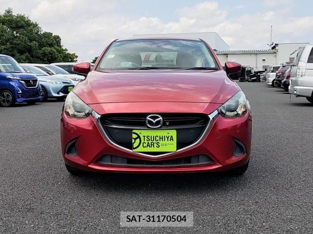 Mazda DEMIO 2018-04 7454028-8