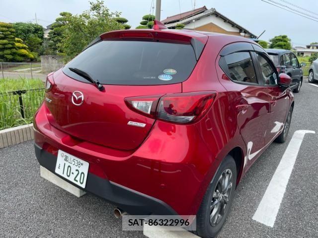 Mazda DEMIO 2018-03 7454035-5