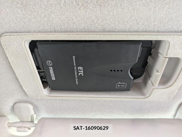 Mazda DEMIO 2015-03 7454042-12