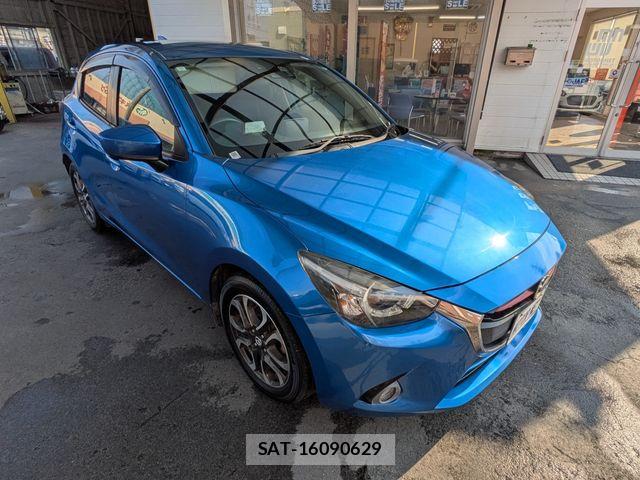 Mazda DEMIO 2015-03 7454042-16