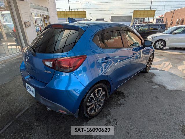 Mazda DEMIO 2015-03 7454042-1