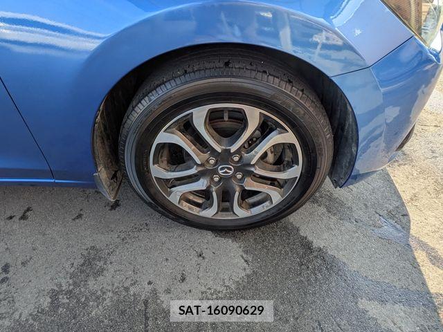 Mazda DEMIO 2015-03 7454042-28