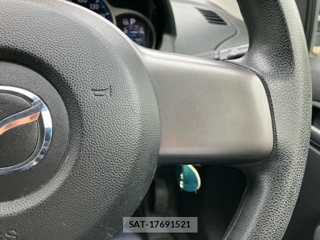Mazda DEMIO 2013-08 7454053-17