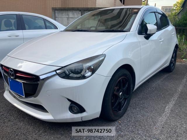 Mazda DEMIO 2014-12 7454045-1
