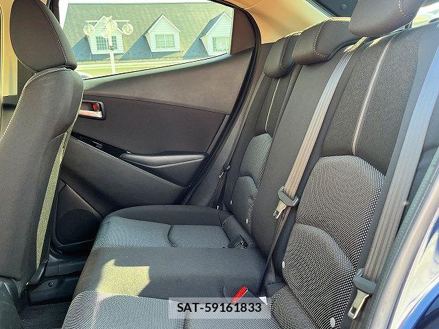 Mazda DEMIO 2018-11 7454026-12