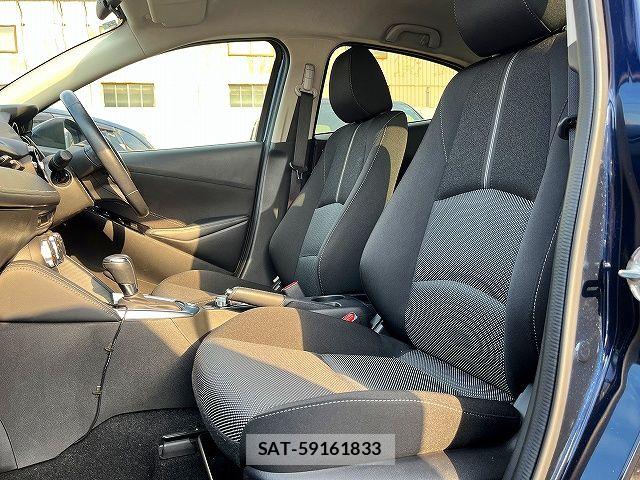 Mazda DEMIO 2018-11 7454026-18