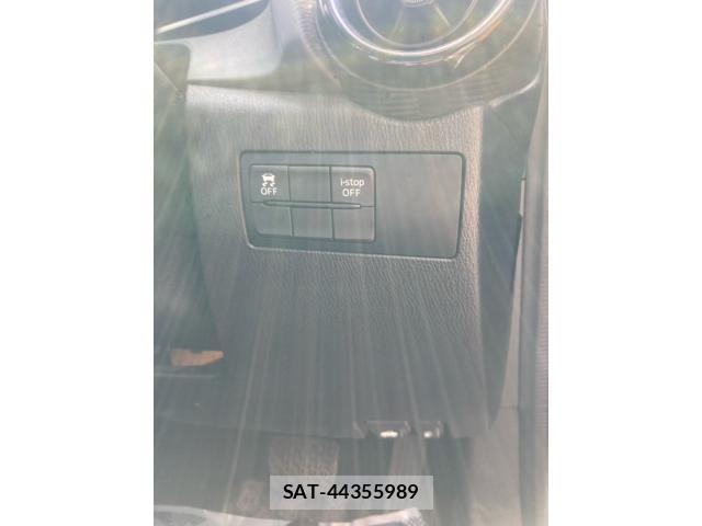 Mazda DEMIO 2015-01 7454046-24