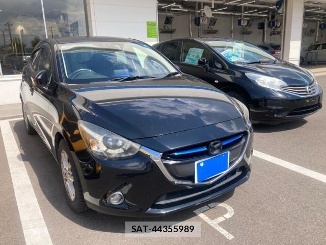 Mazda DEMIO 2015-01 7454046-2