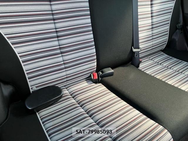 Mazda DEMIO 2013-05 7454047-11