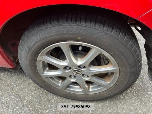 Mazda DEMIO 2013-05 7454047-7