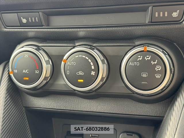Mazda DEMIO 2017-06 7454032-3