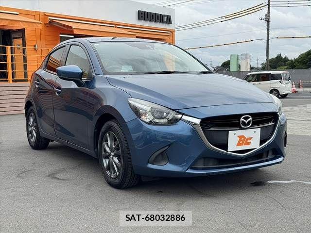 Mazda DEMIO 2017-06 7454032-7