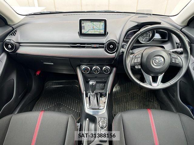 Mazda DEMIO 2015-07 7454034-1