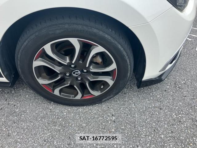 Mazda DEMIO 2015-09 7454044-4