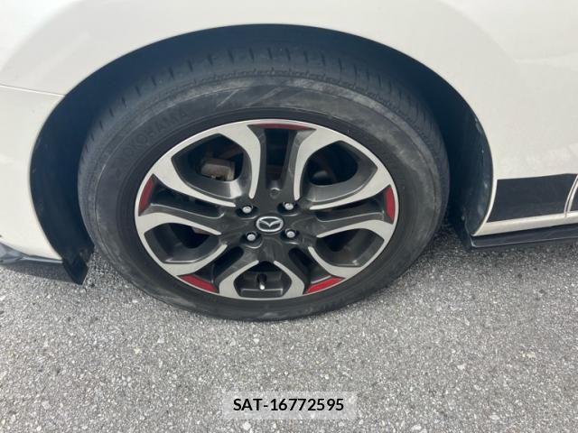 Mazda DEMIO 2015-09 7454044-7