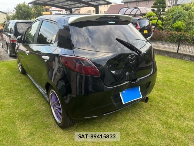 Mazda DEMIO 2013-10 7454051-7