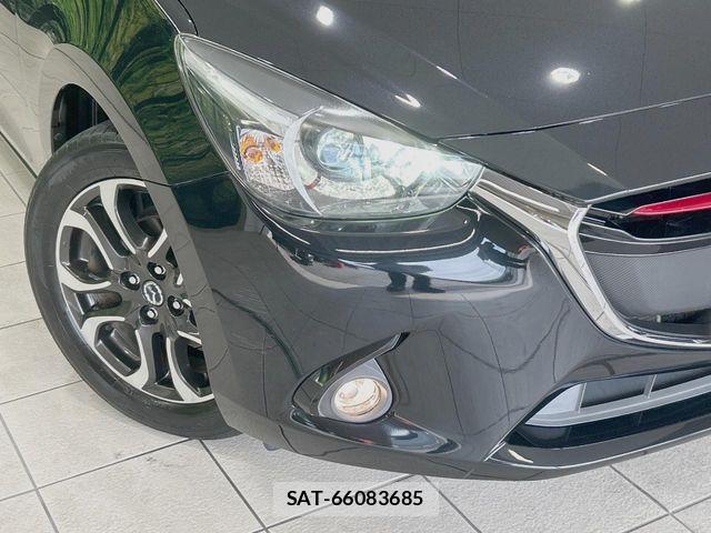 Mazda DEMIO 2014-11 7454040-13