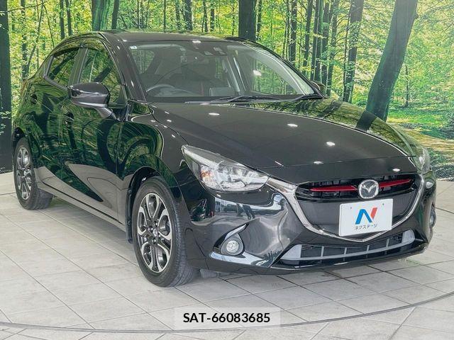 Mazda DEMIO 2014-11 7454040-16