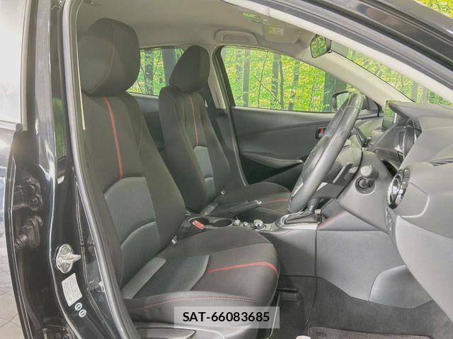 Mazda DEMIO 2014-11 7454040-8