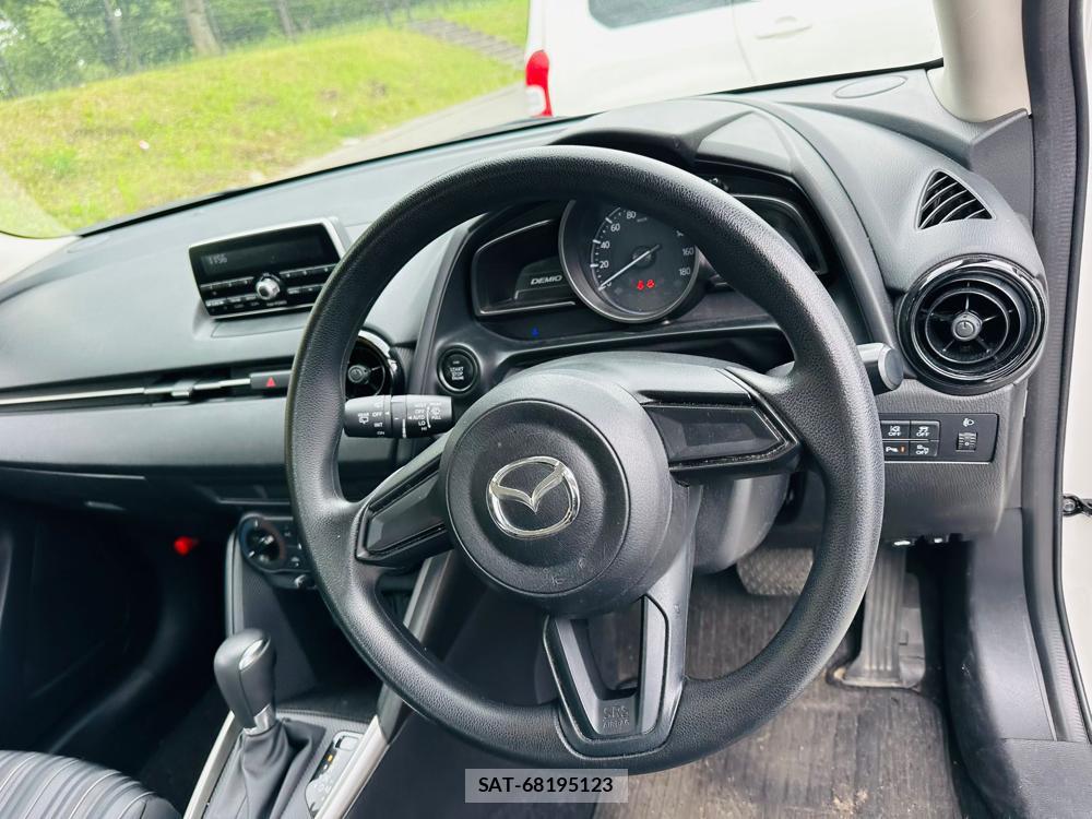 Mazda DEMIO 2019 7335632-14
