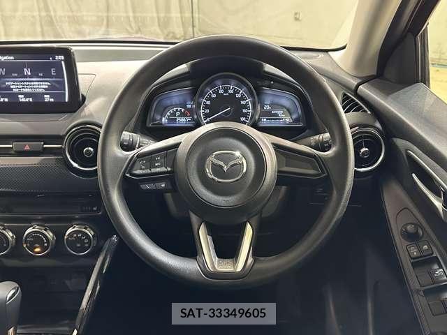 Mazda DEMIO 2018-07 7500305-9