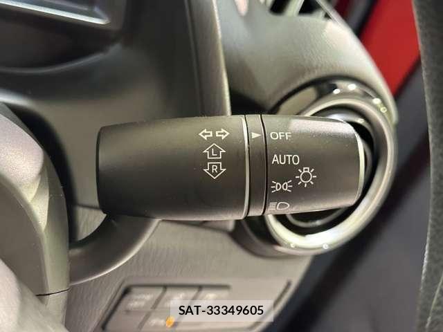 Mazda DEMIO 2018-07 7500305-11