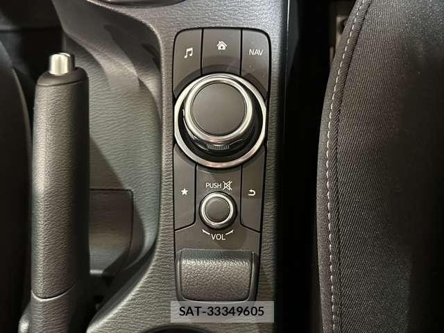 Mazda DEMIO 2018-07 7500305-23