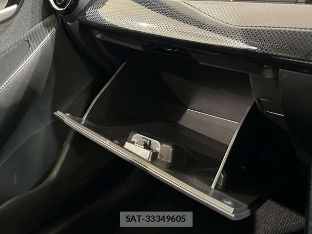 Mazda DEMIO 2018-07 7500305-25