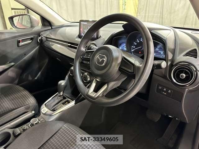 Mazda DEMIO 2018-07 7500305-8