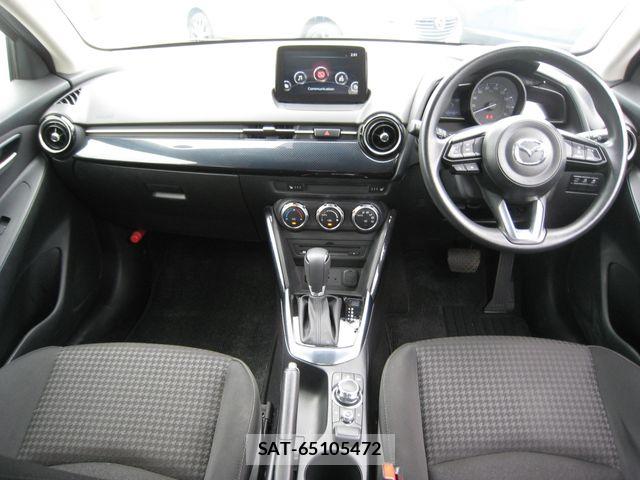 Mazda DEMIO 2017-03 7508545-14