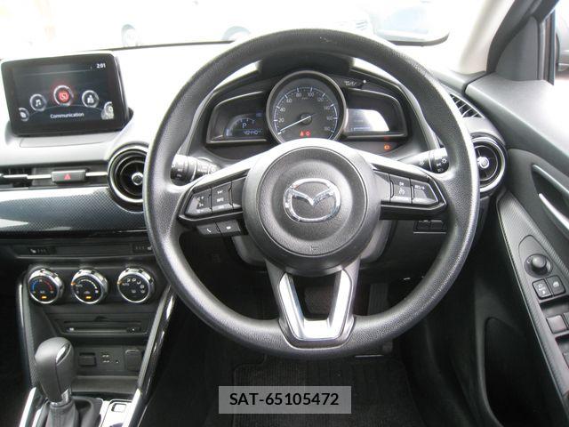 Mazda DEMIO 2017-03 7508545-15