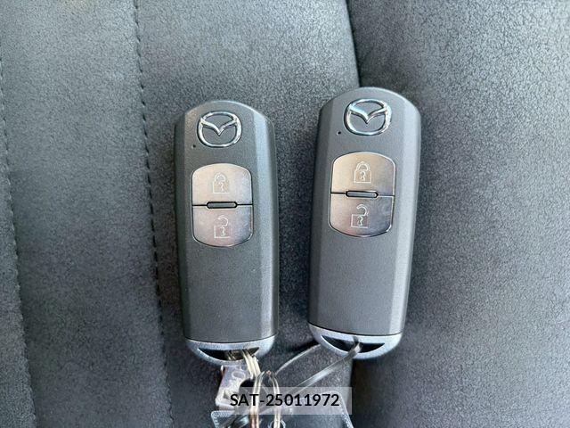Mazda DEMIO 2017-04 7508546-14