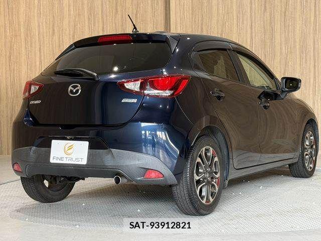 Mazda DEMIO 2015-03 7500311-19