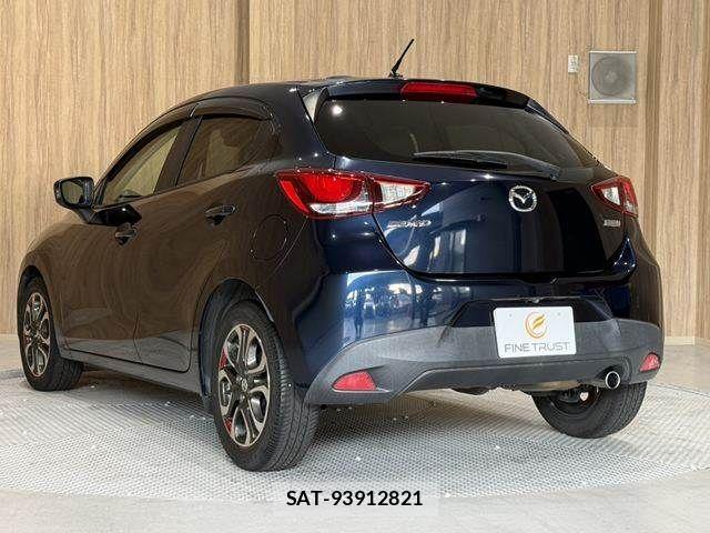 Mazda DEMIO 2015-03 7500311-21