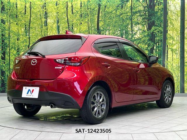 Mazda DEMIO 2019-03 7500304-16