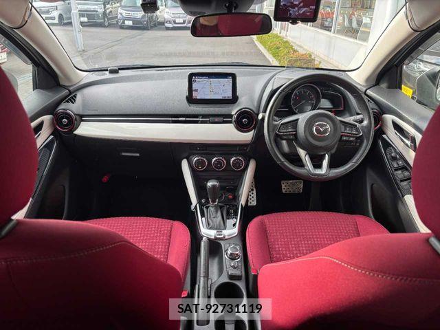 Mazda DEMIO 2018-06 7500303-1