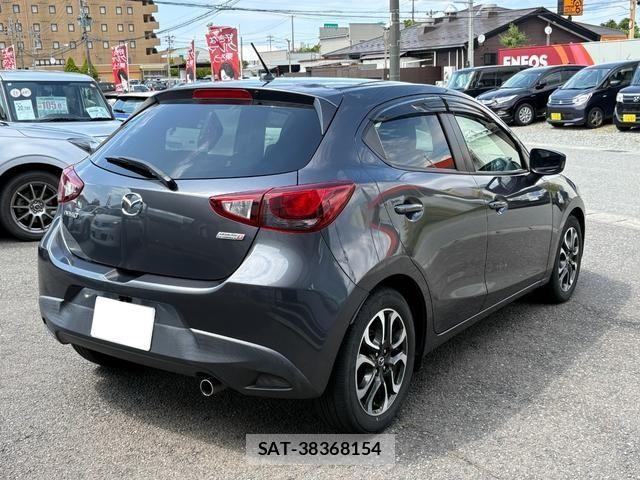 Mazda DEMIO 2014-11 7508547-1