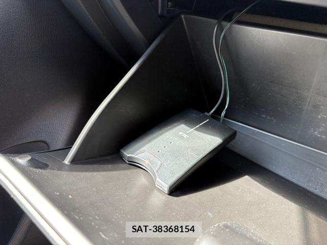 Mazda DEMIO 2014-11 7508547-23