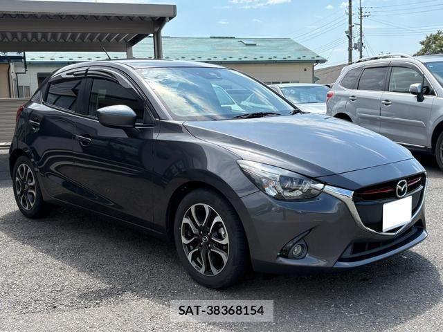 Mazda DEMIO 2014-11 7508547-5